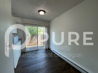 4249 NE Sumner St, Portland, OR 97218