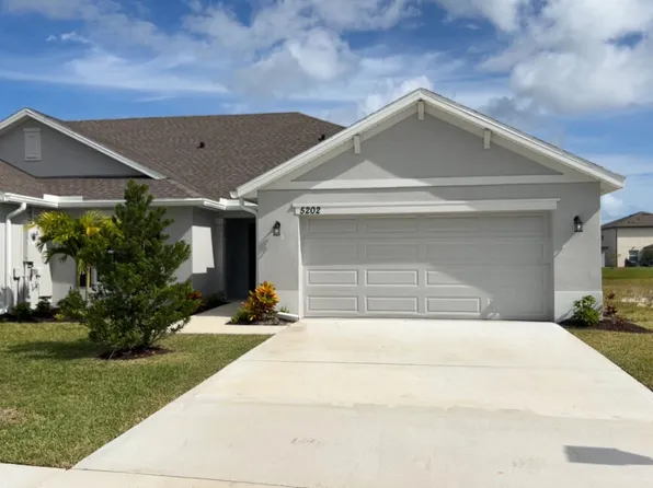 8602 GIOVANNI Avenue, Fort Pierce, FL 34951
