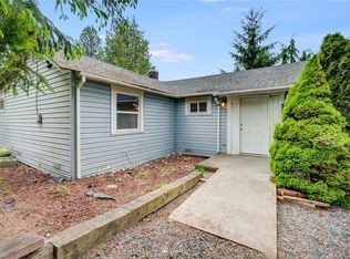 31847 Bridge Way NE, Poulsbo, WA 98370