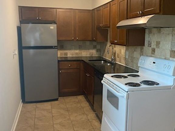 2nd image of 1015 Rosser St NW #2A