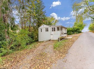 225 Waverly St, Morgantown, WV 26505