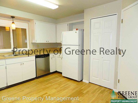 3rd image of 3131 Langridge Ave NW
