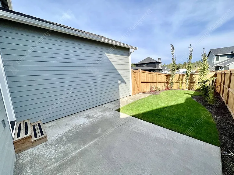 20454 Murphy Rd — Photo 21
