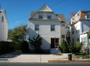 15 Rector Pl, Red Bank, NJ 07701