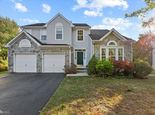 17 Marjorie Way, Hamilton, NJ 08690