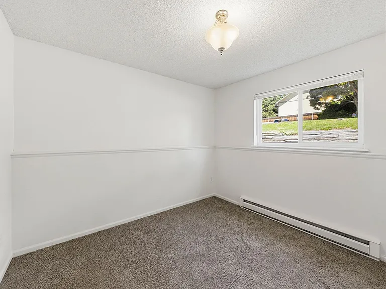 1684 Riverside Ave #A1 — Photo 12