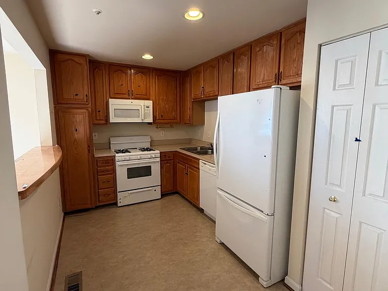 3906 Elan Ct #52 — Photo 15