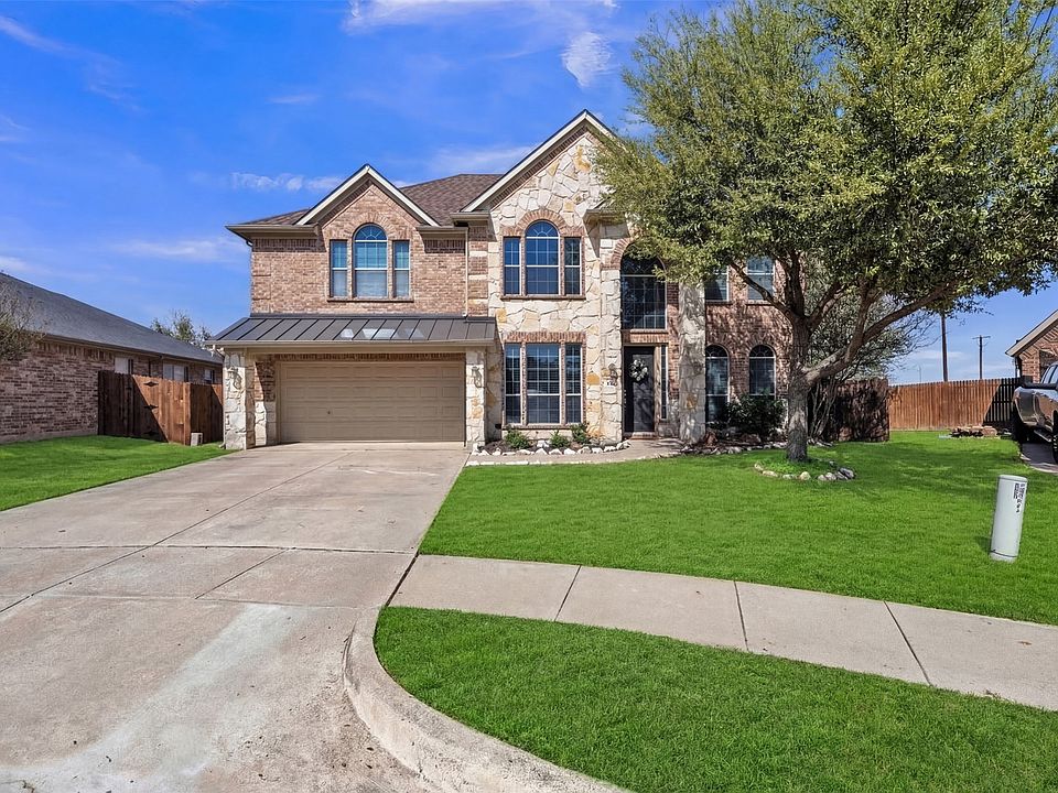1st image of 943 Mimosa Ct