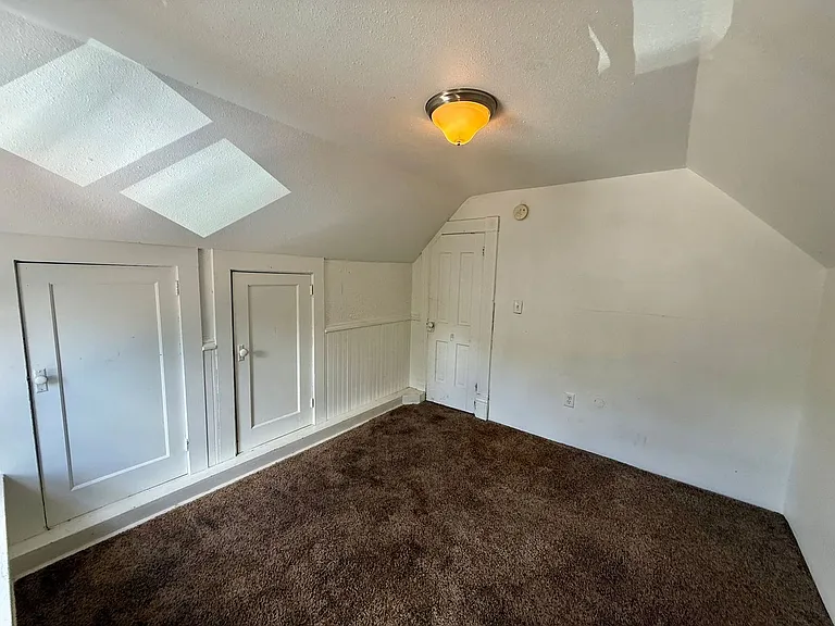 324 N 3rd Ave — Photo 15