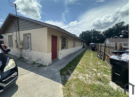 1st image of 153 Varner Dr SW