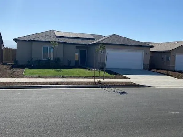 1102 S Chess Terrace Street, Porterville, CA 93257