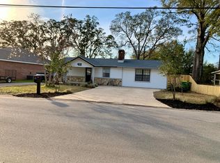 412 Niceville Ave, Niceville, FL 32578