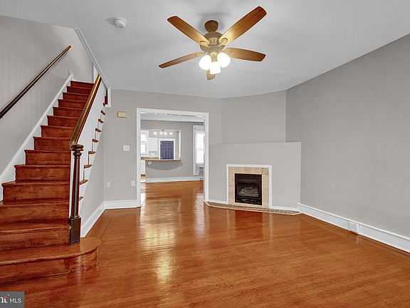 5th image of 5361 W Berks St
