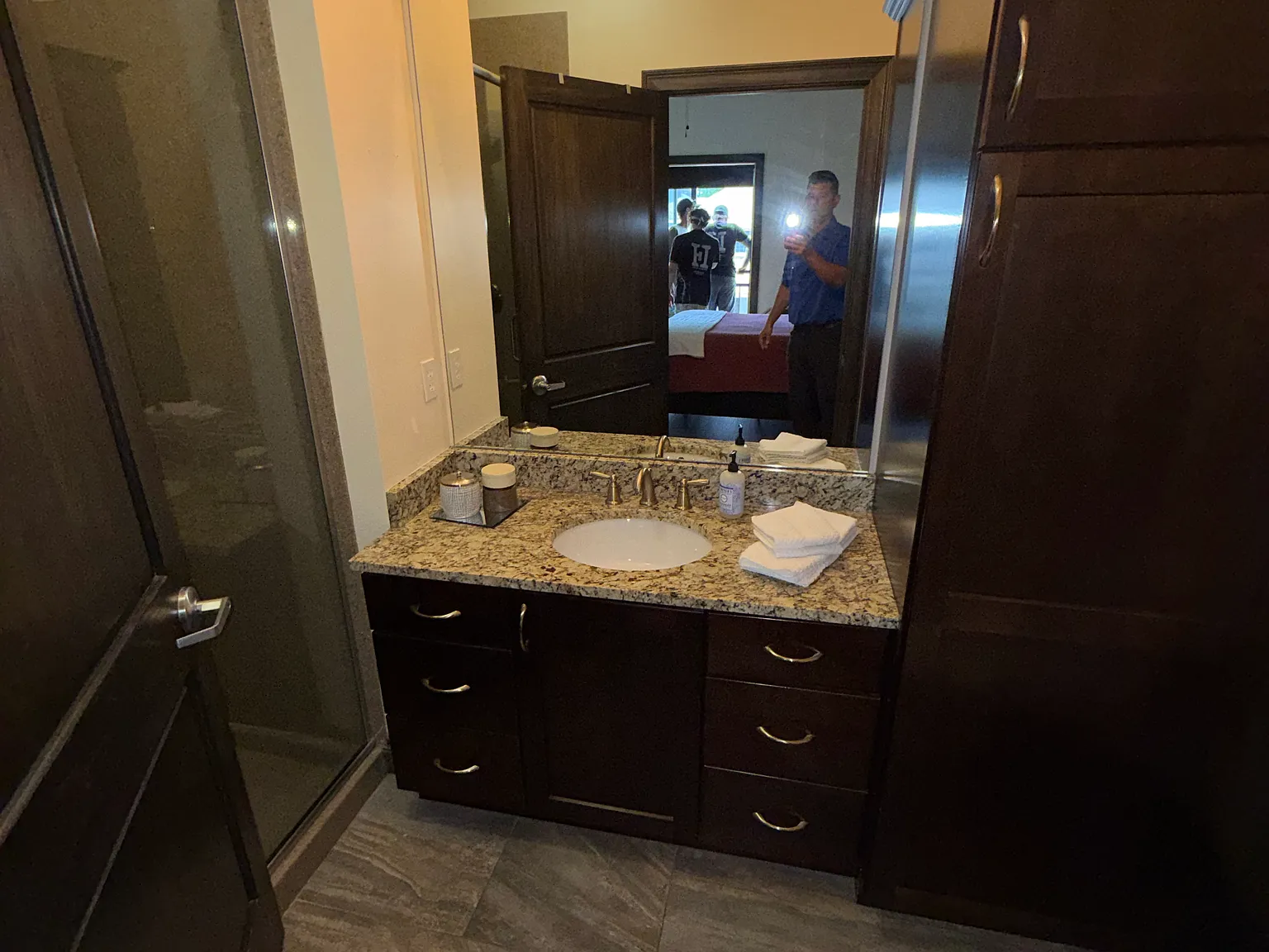 2 bed, 1470 sqft, $2,395 — Photo 3