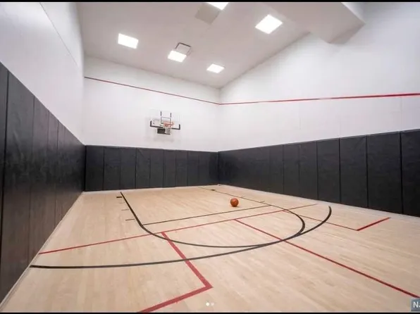 320 Adolphus Avenue image 32 of 43