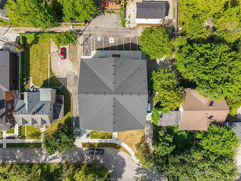 185 Randolph Pl — Photo 37