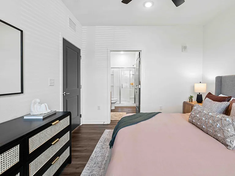 Verity Luxury Apartments — Photo 60