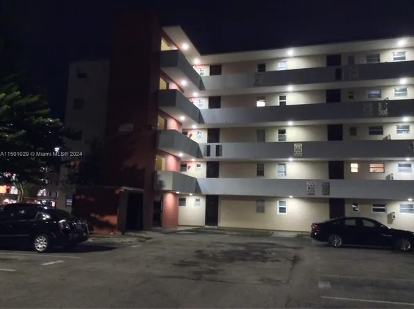 1700 NE 191st St APT 304, Miami, FL 33179