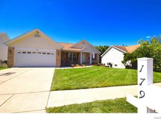 179 Keystone Dr, Fenton, MO