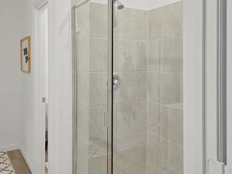 1100 Flameleaf Dr — Photo 12