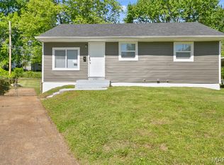 10305 Galloway Dr, Saint Louis, MO 63137