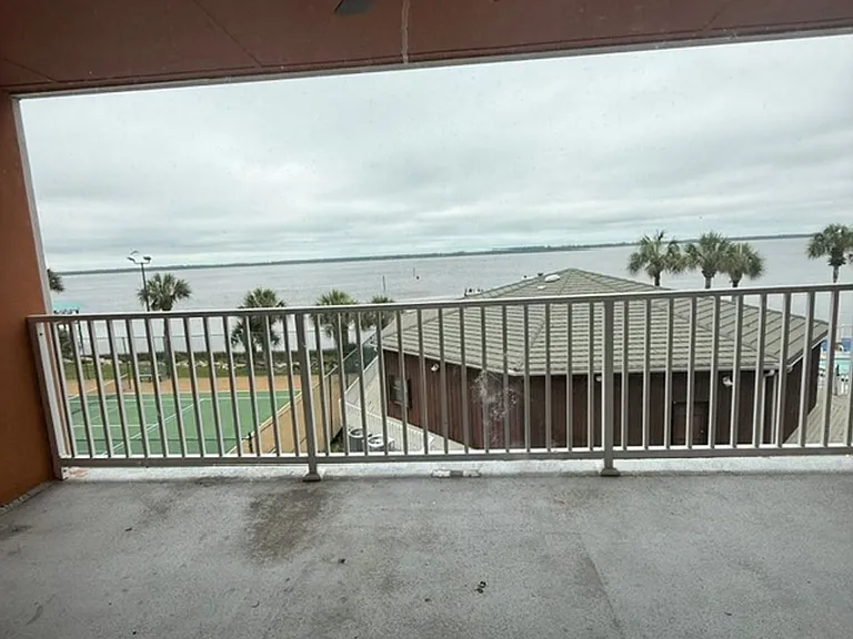 2289 Surf Rd #B-6 — Photo 10