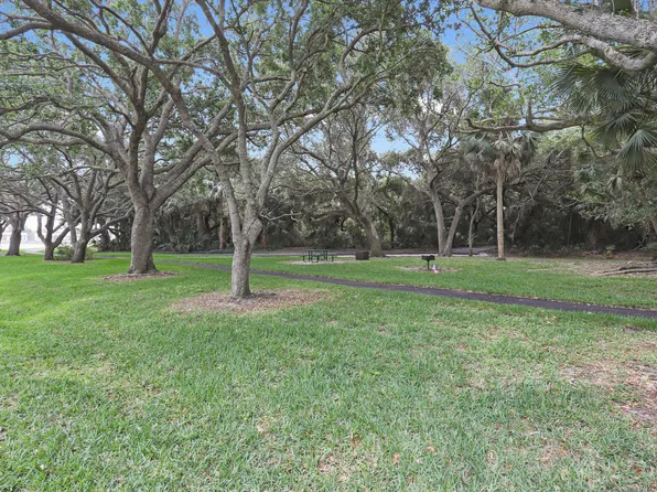 3191 Leewood Ter APT L236, 