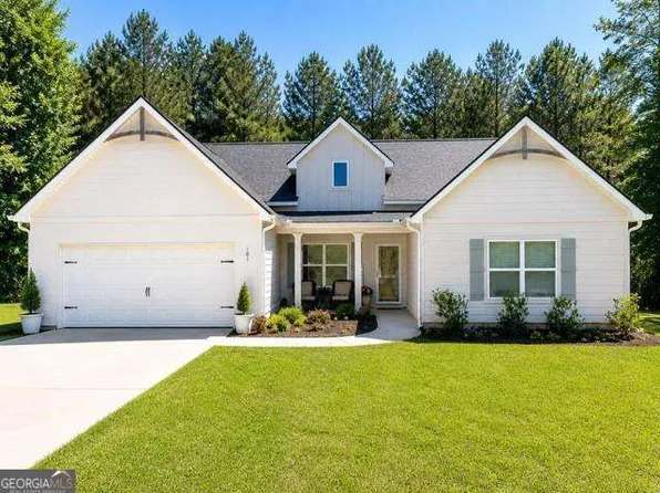 101 Fenwick Manor Dr, Lagrange, GA 30241