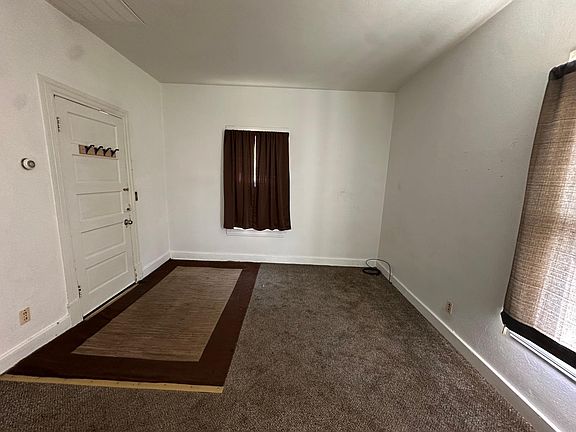 5th image of 415 1st St E