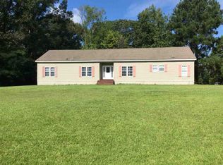 1027 Moses Rd, Raymond, MS 39154