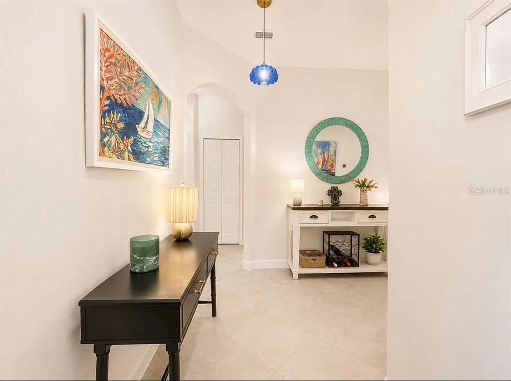 2 bed, 2.0 bath, 1557 sqft, $3,100 — Photo 3
