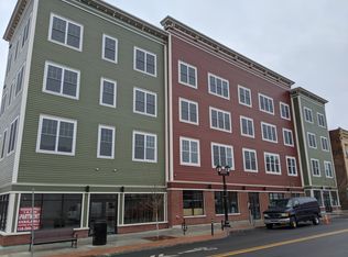 12 White St #24, Cohoes, NY 12047