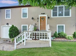 21 Anchor Rd, Barnegat, NJ 08005