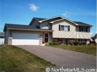 209 Crystal Ln, Montrose, MN 55363