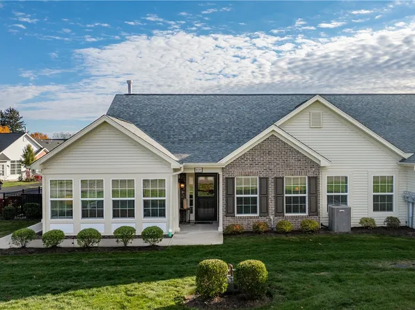 6111 Heatherfield Ct, Harmony, PA 16037