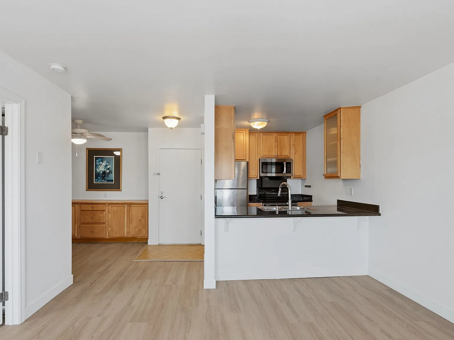 1 bed, 578 sqft, $1,800 — Photo 2