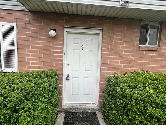4th image of 3456 W Ridgeland Park Dr APT 4