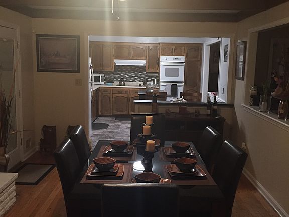 4th image of 6521 Sterling Ave