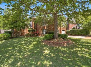 4907 Saddleback Rd, Arlington, TX 76017