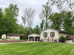 2725 Broadview Dr, Bedford, IN