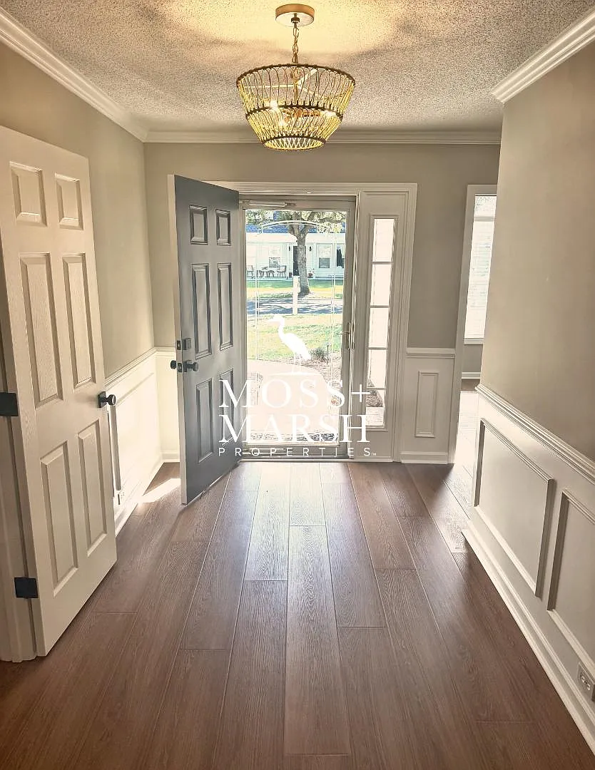 35 Wheatfield Cir — Photo 2