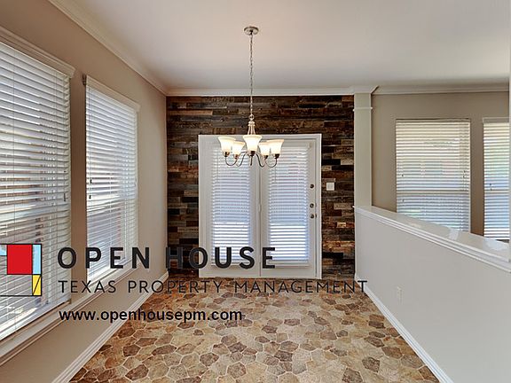 5th image of 1200 Egret Ct