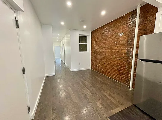 Rented by Oxford Property Group | media 48