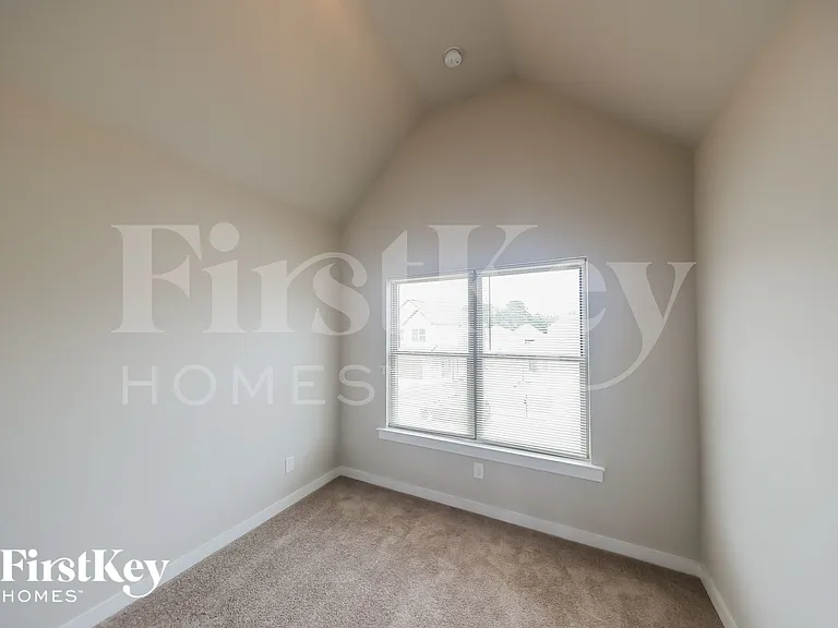 31 County Road 1702 — Photo 11