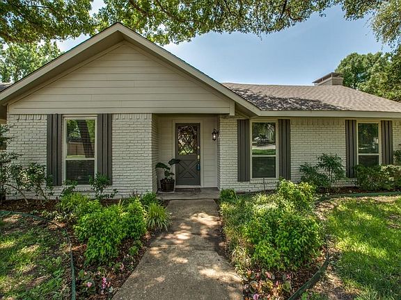 3rd image of 7240 La Cosa Dr