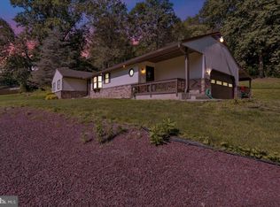 90 Preston Rd, Wernersville, PA 19565