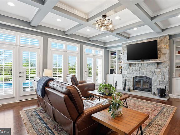 3rd image of 5754 Tuscarora Rd