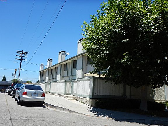 3rd image of 22865 Del Valle St Unit 19