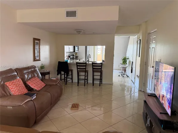 14902 SW 82nd Ln #13205, Miami, FL 33193