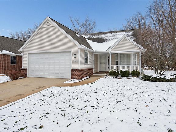 4th image of 913 Oakbrook Dr